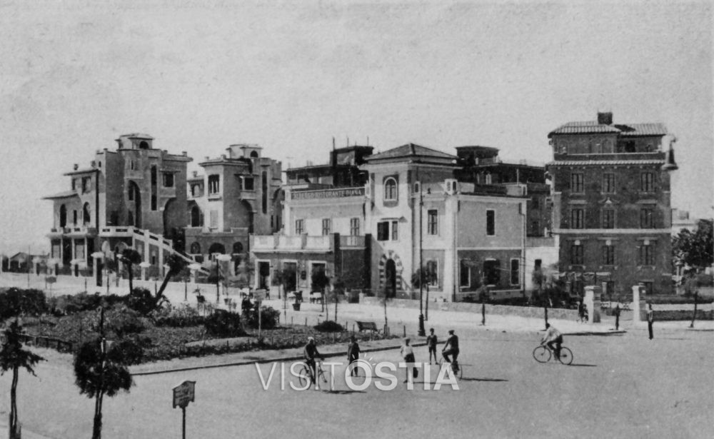 VisitOstia - Piazza Anco Marzio (anni '30)