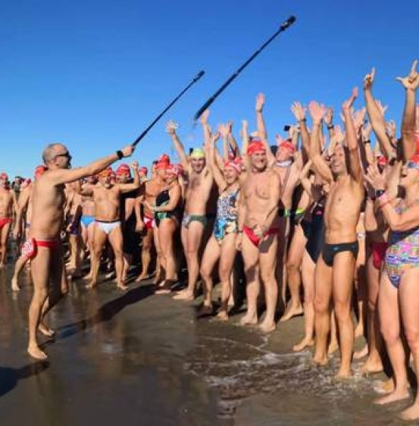 Tuffo di Capodanno in mare